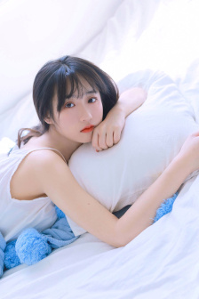 女主重生变娇媚体制无防盗
